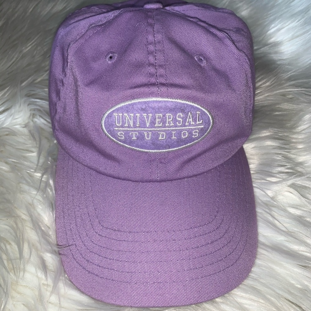 Purple Universal Studios Hat 🧢.